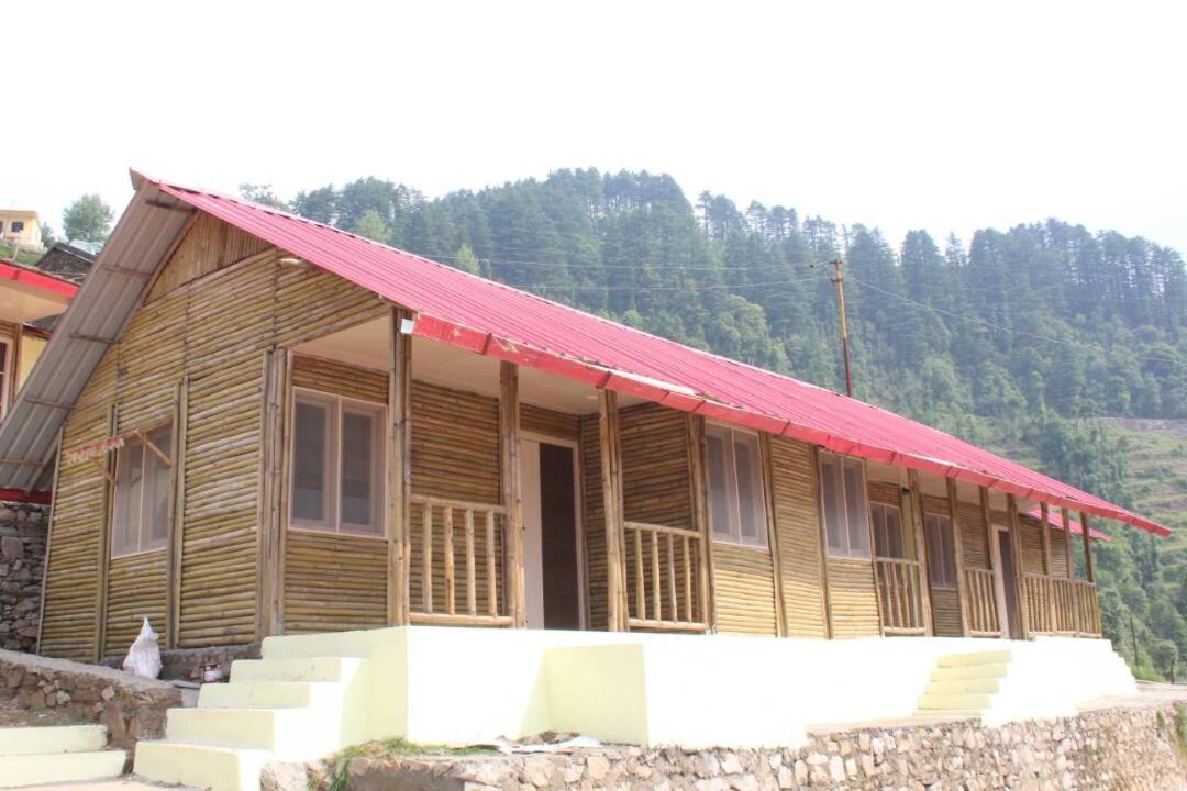 V Resorts Glamwoods Dhanulti Dhanaulti Buitenkant foto